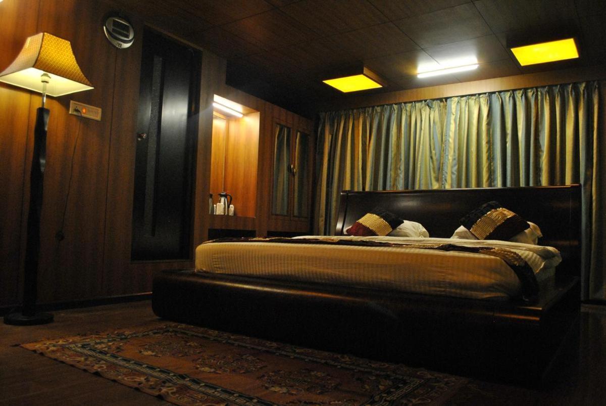 Hotel Mohit Darjeeling  Eksteriør billede